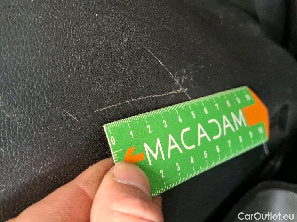  Hyundai  Tucson HYUNDAI  / 2020 / 5P / SUV 1.6 PHEV 265 HTRAC CREATIVE 4WD AUTO #10