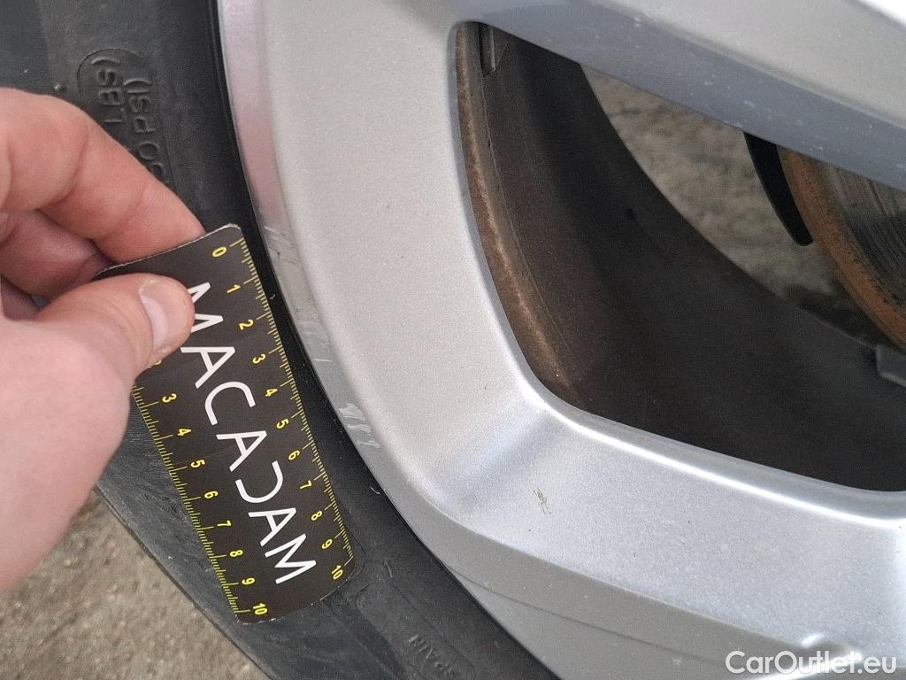  Citroen  C5 Aircross CITROEN  / 2018 / 5P / SUV Hybrid 225 ë-EAT8 Business #43