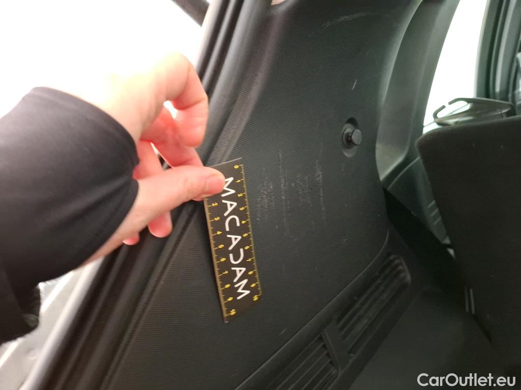  Ford  Kuga FORD  / 2019 / 5P / SUV 2.5 190 hybrid Flexifuel Pshift Titanium #14