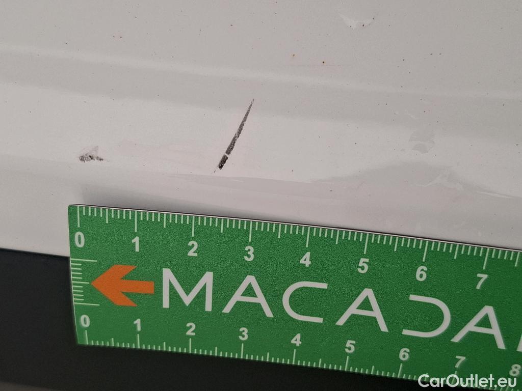  Citroen  C4  Berline Shine 1.2 PureTech 130CV BVM6 E6d #23