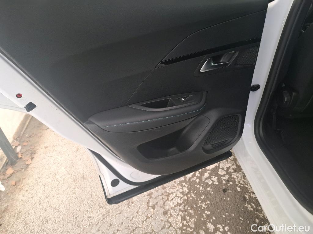  Peugeot  2008  Allure Business 1.5 HDi 110CV BVM6 E6d #15