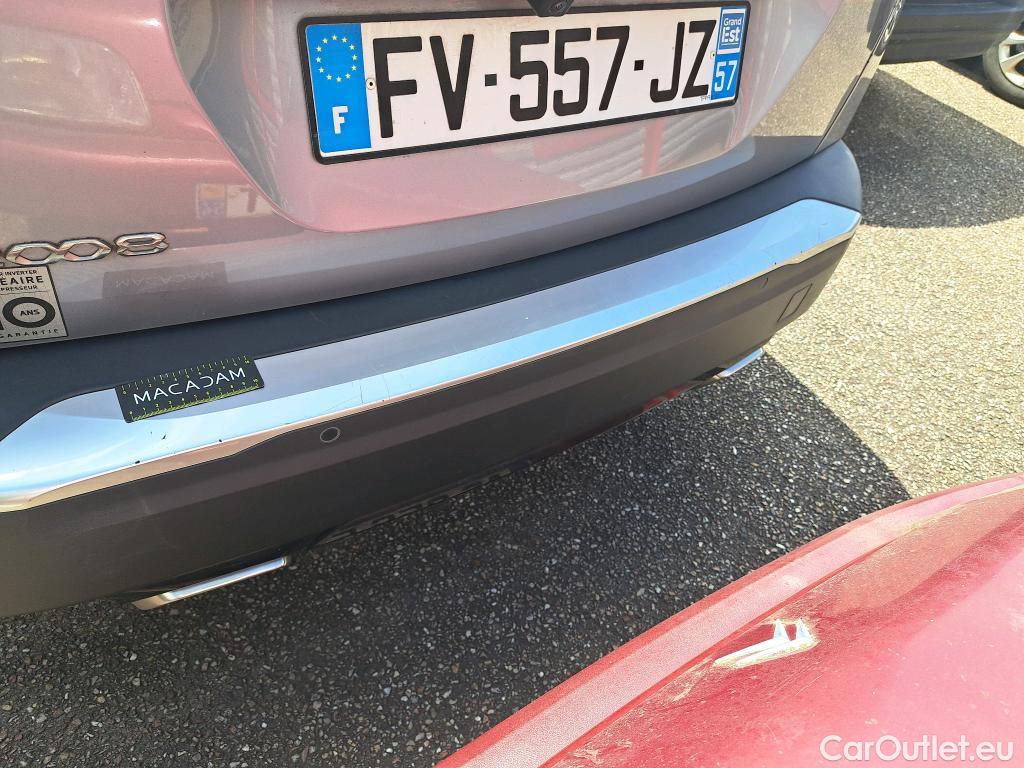  Peugeot  2008  Allure Business 1.2 PureTech 130CV BVA8 E6d #10