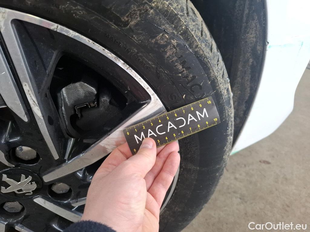  Peugeot  208  Allure Business 1.5 HDi 100CV BVM6 E6d #34