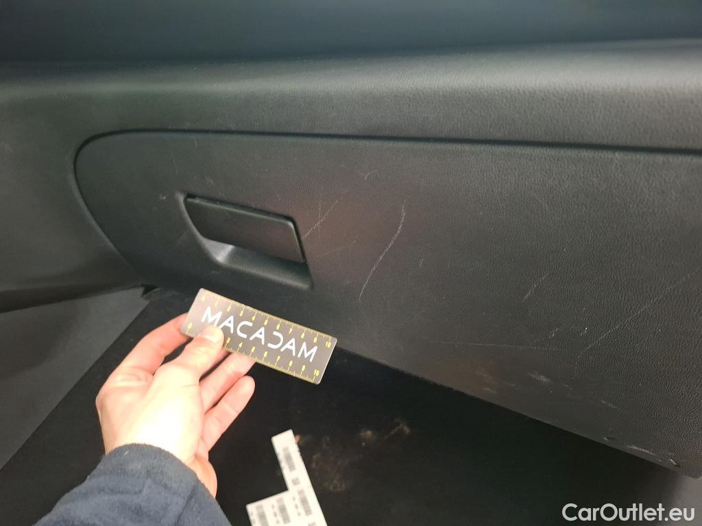  Opel  Insignia  B Sports Tourer Business Elegance 1.6 CDTI 135CV BVA6 E6dT #19