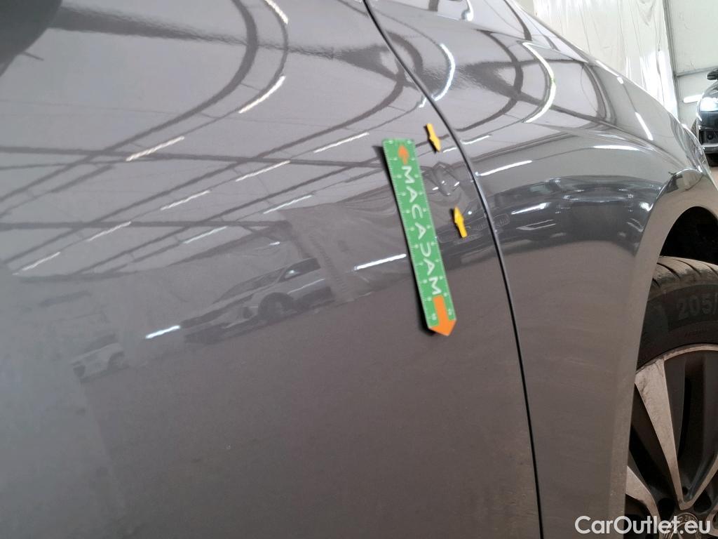  Mercedes  B-Klasse MERCEDES-BENZ Classe B / 2019 / 5P / monospace B 200 d Business Line Edition BA8 #16