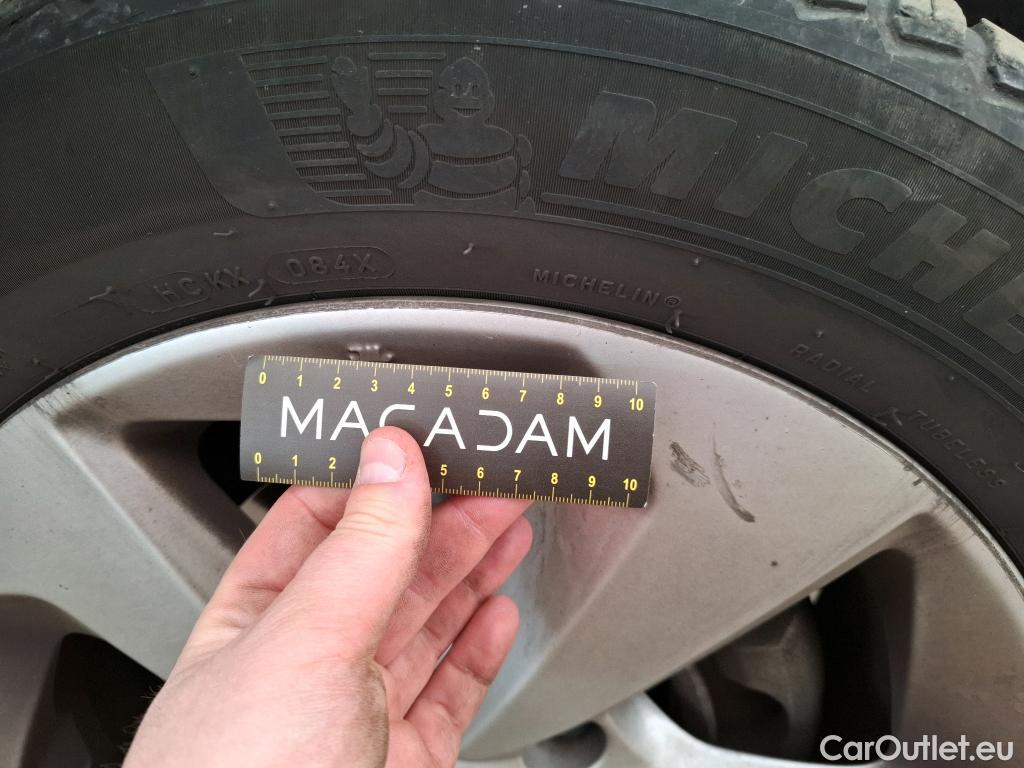  Nissan  Qashqai NISSAN  / 2017 / 5P / Crossover 1.5 DCI 115 Business Edition #6