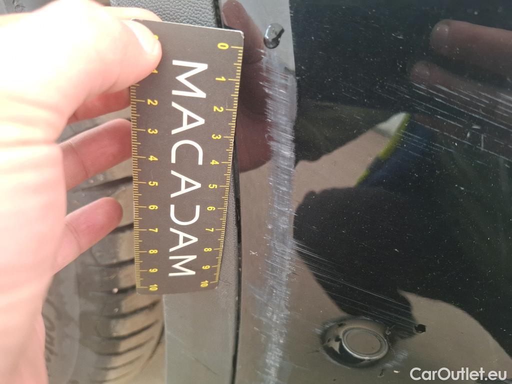  Mercedes  G-Klasee MERCEDES-BENZ GLC / 2019 / 5P / SUV 2.0 GLC 300 E BUSINESS LINE 4MATIC #9