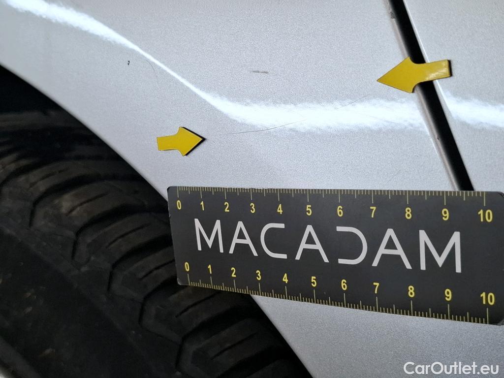  Opel  Insignia  B Sports Tourer Business Elegance 1.6 CDTI 135CV BVA6 E6dT #40