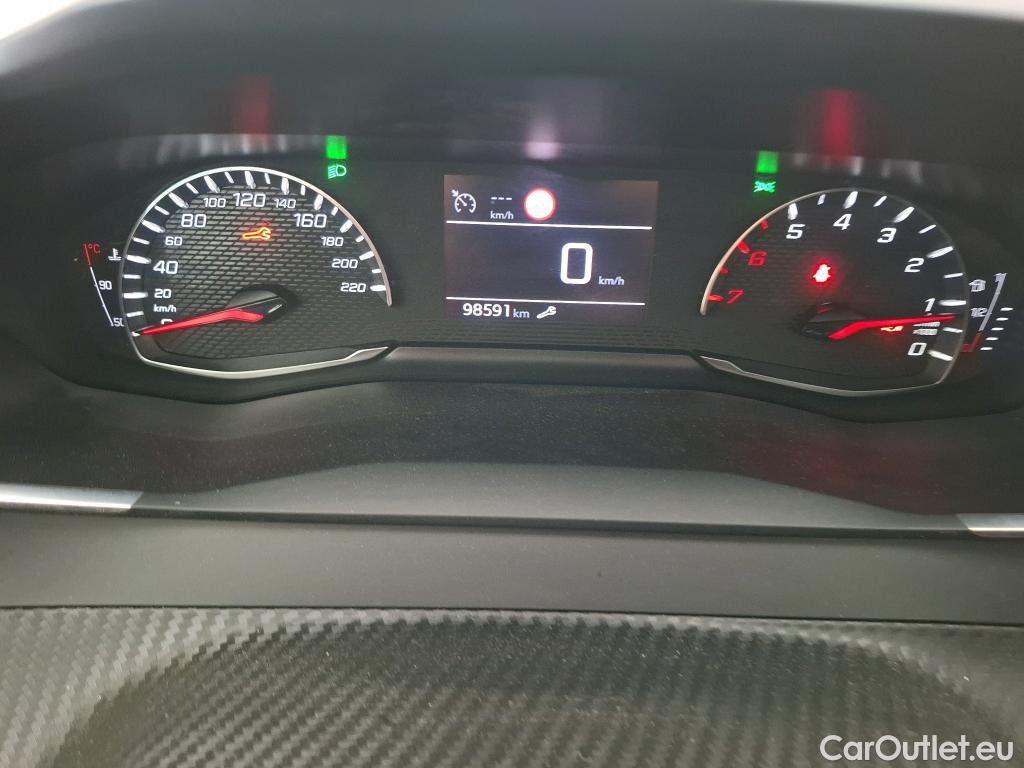  Peugeot  2008  Active Business 1.5 HDi 110CV BVM6 E6d / VO RECONDITIONNE - PHOTOS AVANT RECONDITIONNEMENT #9