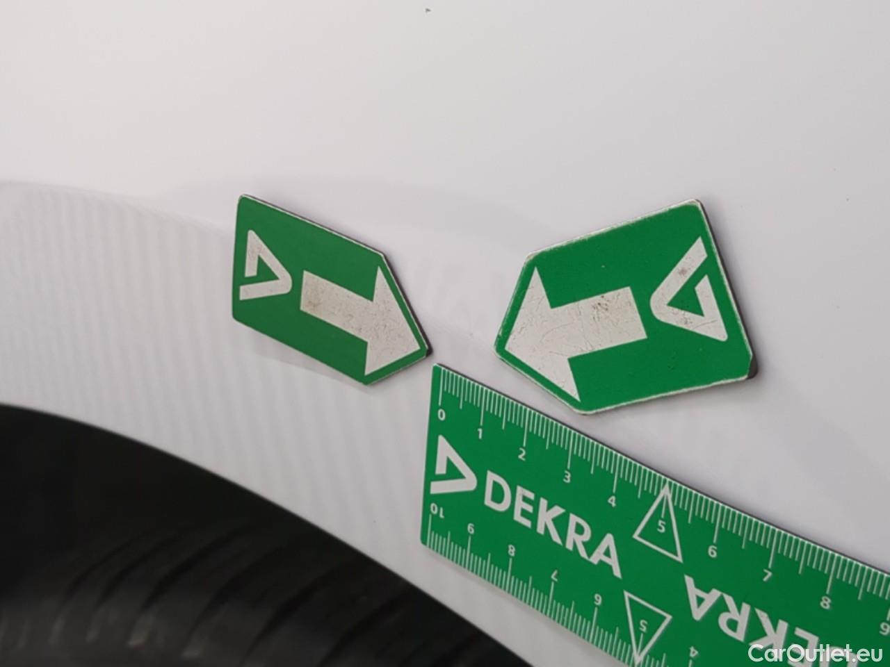  Opel  Corsa  F Elegance Business 1.2 Turbo 100CV BVM6 E6d #9