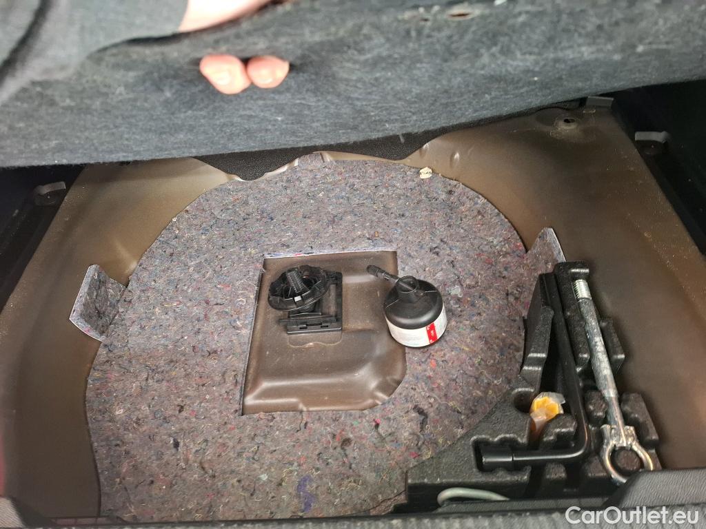  Peugeot  2008  Active Pack 1.5 HDi 110CV BVM6 E6d #10