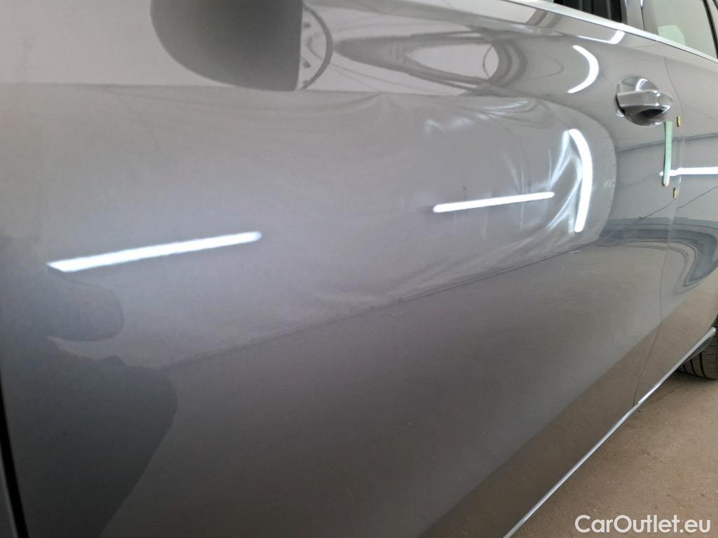  Mercedes  B-Klasse MERCEDES-BENZ Classe B / 2019 / 5P / monospace B 200 d Business Line Edition BA8 #3