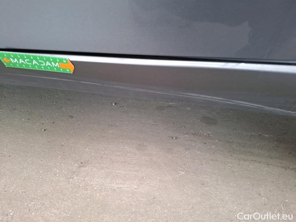  Mercedes  B-Klasse MERCEDES-BENZ Classe B / 2019 / 5P / monospace B 200 d Business Line Edition BA8 #6