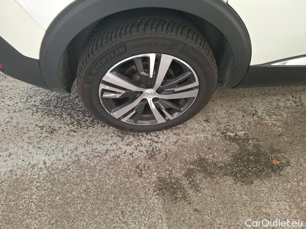  Peugeot  5008  Allure Pack 1.2 PureTech 130CV BVA8 7 Sieges E6d / VO RECONDITIONNE - PHOTOS AVANT RECONDITIONNEMENT #7