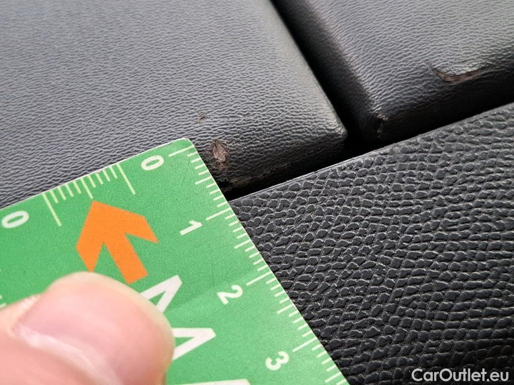  Peugeot  3008  Allure 1.5 HDi 130CV BVA8 E6d #16