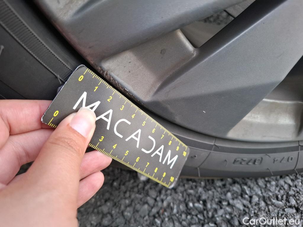  Peugeot  208  (e-) Allure Business 50kWh BVA #16