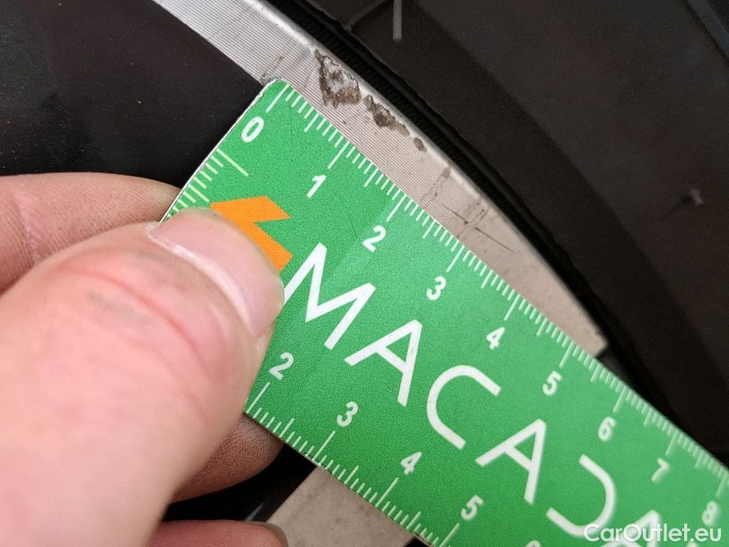  Peugeot  3008  Allure 1.5 HDi 130CV BVA8 E6d #29