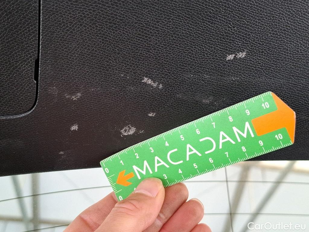  Peugeot  3008  Allure 1.5 HDi 130CV BVA8 E6d #48