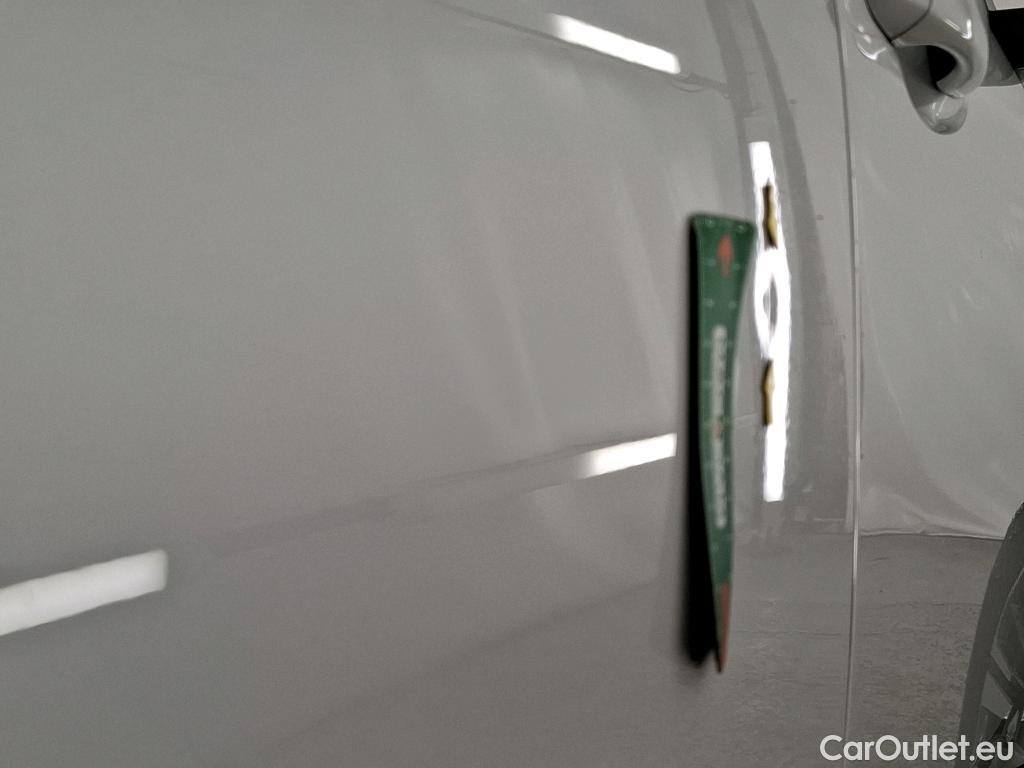  Peugeot  5008  Allure Pack 1.2 PureTech 130CV BVA8 7 Sieges E6d / VO RECONDITIONNE - PHOTOS AVANT RECONDITIONNEMENT #14