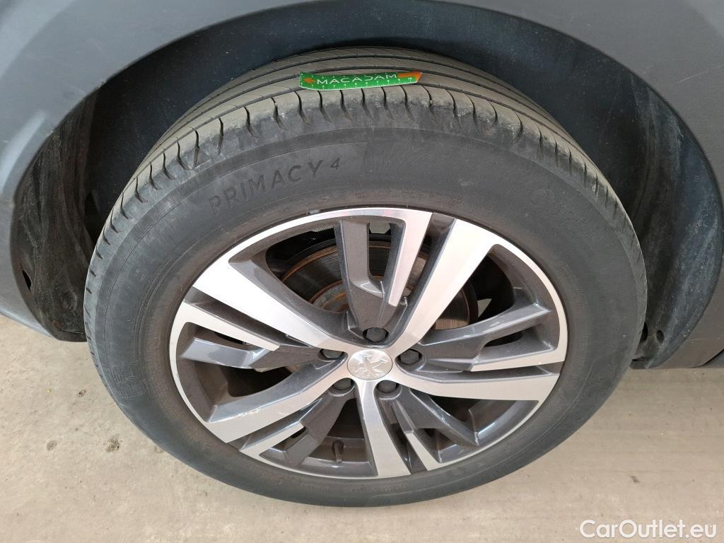  Peugeot  3008  Allure 1.5 HDi 130CV BVA8 E6d #4