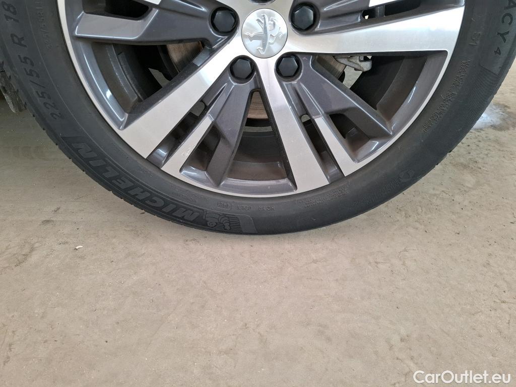  Peugeot  3008  Allure 1.5 HDi 130CV BVA8 E6d #57