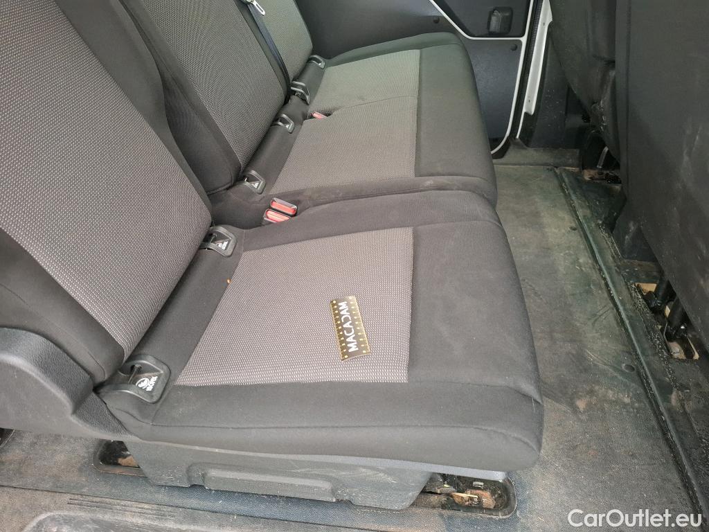  Peugeot  Expert PEUGEOT  / 2016 / 4P / Combi BLUEHDI 150 S&S STANDARD #10