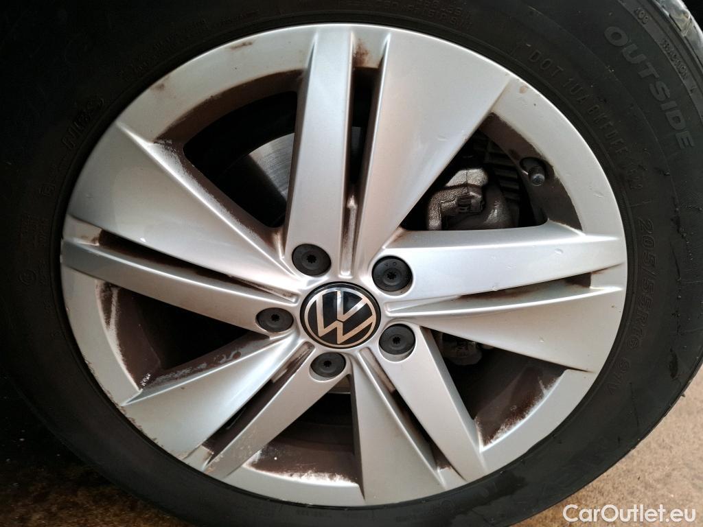  Volkswagen  Golf  VOLKSWAGEN / 2020 / 5P / Berline 2.0 TDI SCR 115 DSG7 Life Busi #4