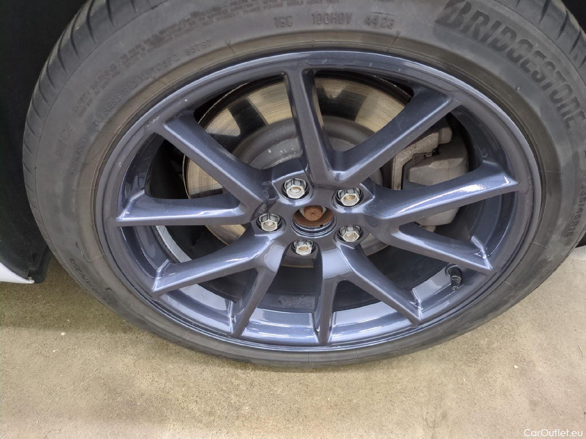  Tesla  Model 3 TESLA  / 2018 / 4P / Berline Grande Autonomie Dual Motor AWD #3