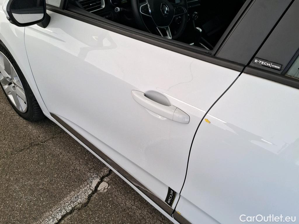  Renault  Clio  V Business 1.6 E-TECH Hybrid 140CV BVA6 E6d #15