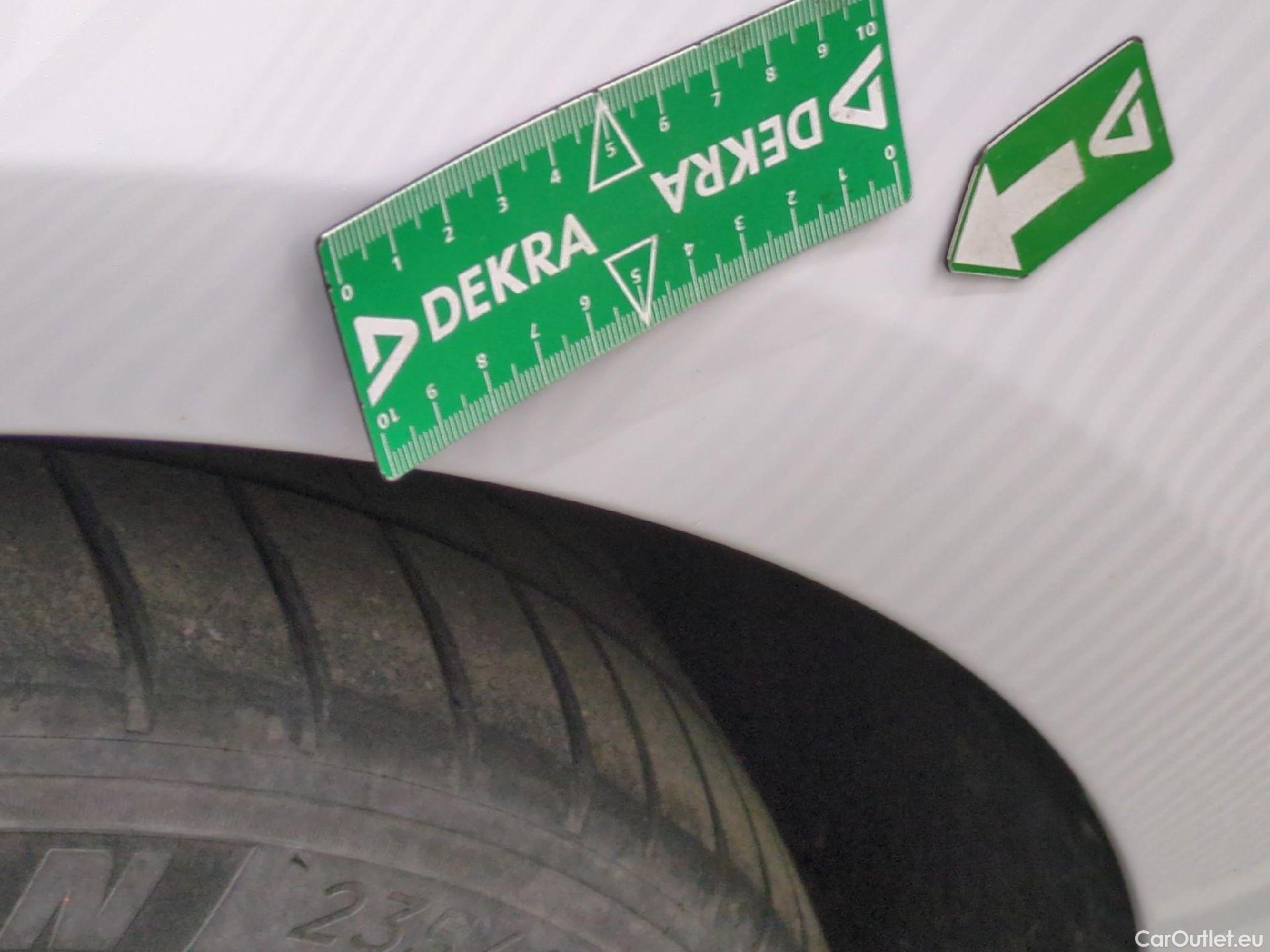  Tesla  Model 3 TESLA  / 2018 / 4P / Berline Grande Autonomie Dual Motor AWD #8