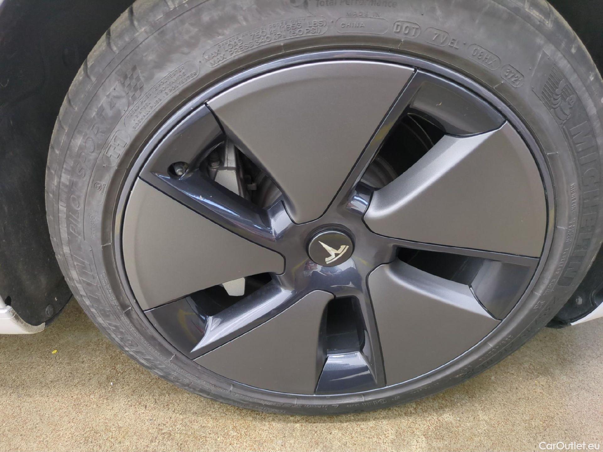  Tesla  Model 3 TESLA  / 2018 / 4P / Berline Grande Autonomie Dual Motor AWD #1