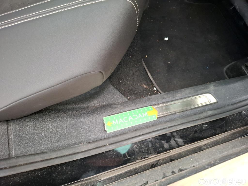  Volkswagen  Passat VOLKSWAGEN  SW / 2019 / 5P / Break 1.5 TSI 150 ACT OPF DSG7 SW LOUNGE #16