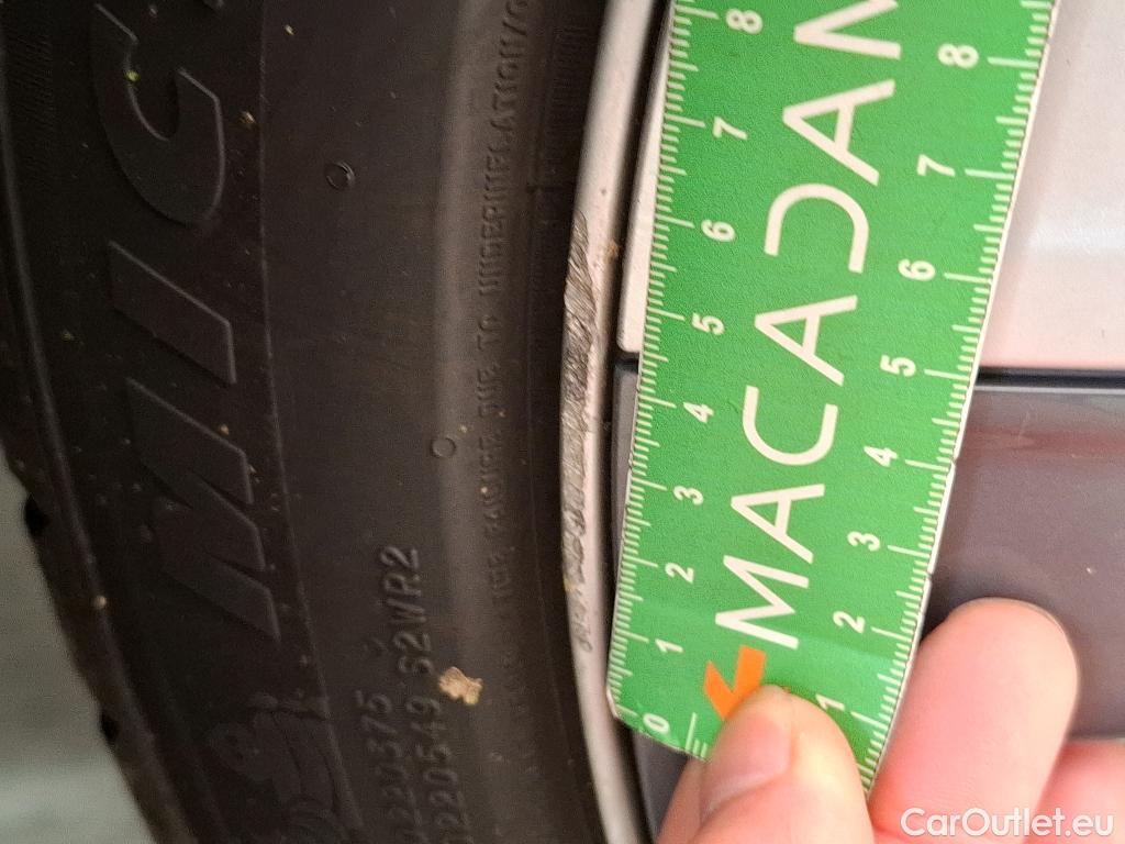  Tesla  Model Y TESLA  / 2020 / 5P / SUV Grande Autonomie Dual-Motor AWD #13