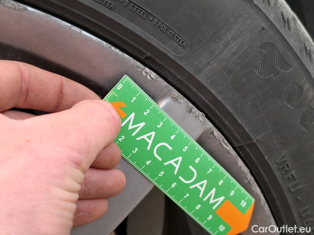  Volkswagen  Passat VOLKSWAGEN  SW / 2019 / 5P / Break 1.5 TSI 150 ACT OPF DSG7 SW LOUNGE #6