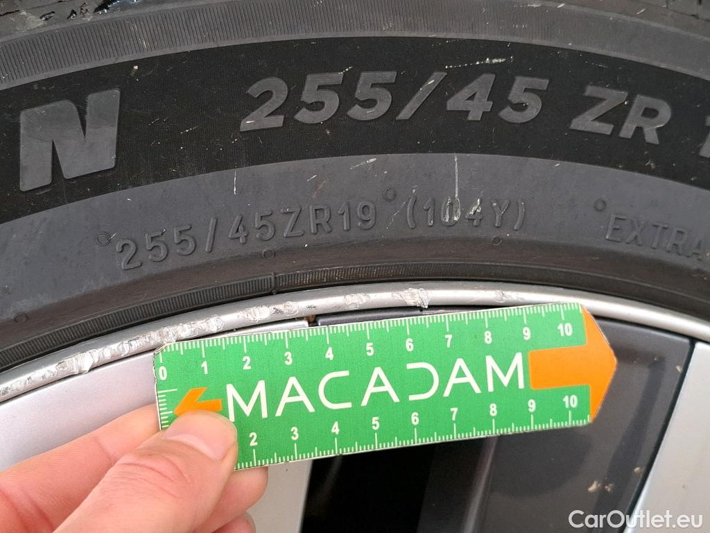  Tesla  Model Y TESLA  / 2020 / 5P / SUV Grande Autonomie Dual-Motor AWD #7