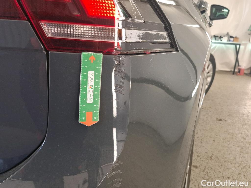  Volkswagen  Tiguan VOLKSWAGEN  / 2020 / 5P / SUV 1.5 TSI 150 DSG7 LIFE BUSI #6