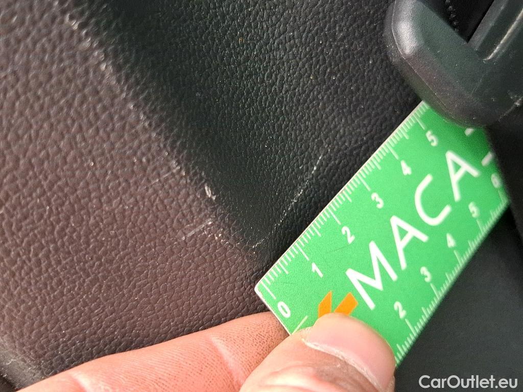  Volkswagen  Passat VOLKSWAGEN  SW / 2019 / 5P / Break 1.5 TSI 150 ACT OPF DSG7 SW LOUNGE #17