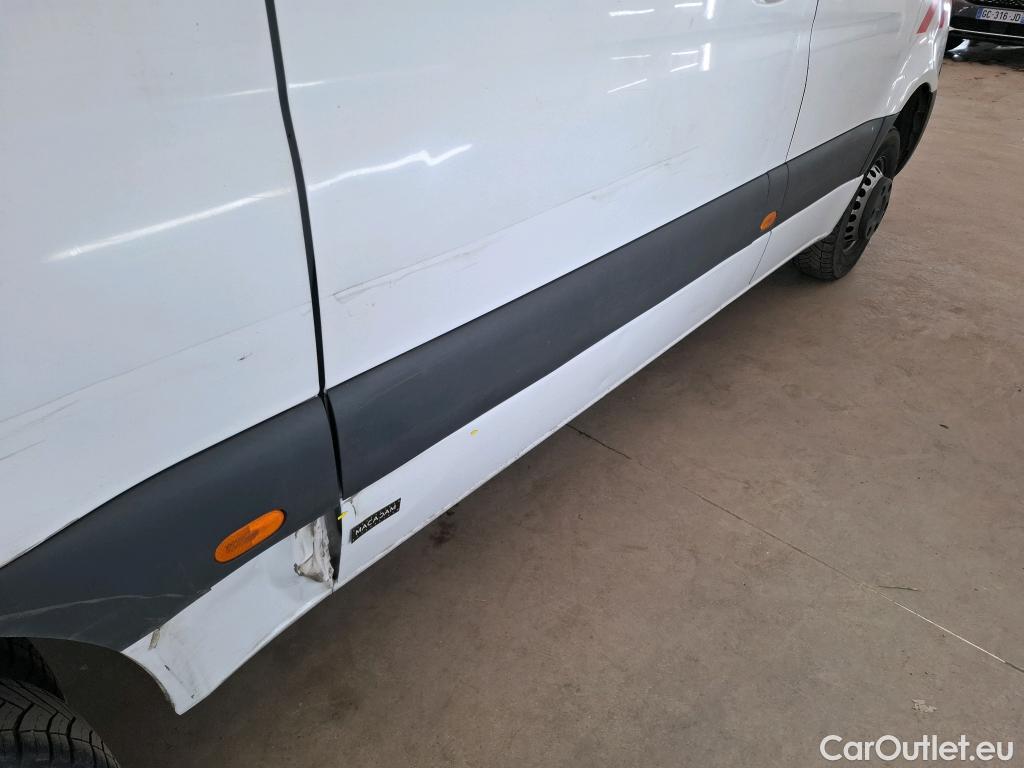  Mercedes  Sprinter MERCEDES-BENZ  / 2018 / 4P / Fourgon tôlé 516 CDI Emp 3665 3.5T #6