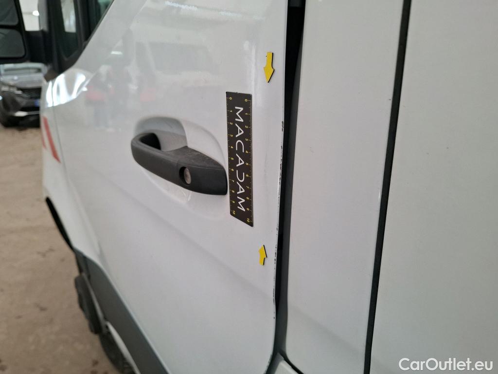  Mercedes  Sprinter MERCEDES-BENZ  / 2018 / 4P / Fourgon tôlé 516 CDI Emp 3665 3.5T #24