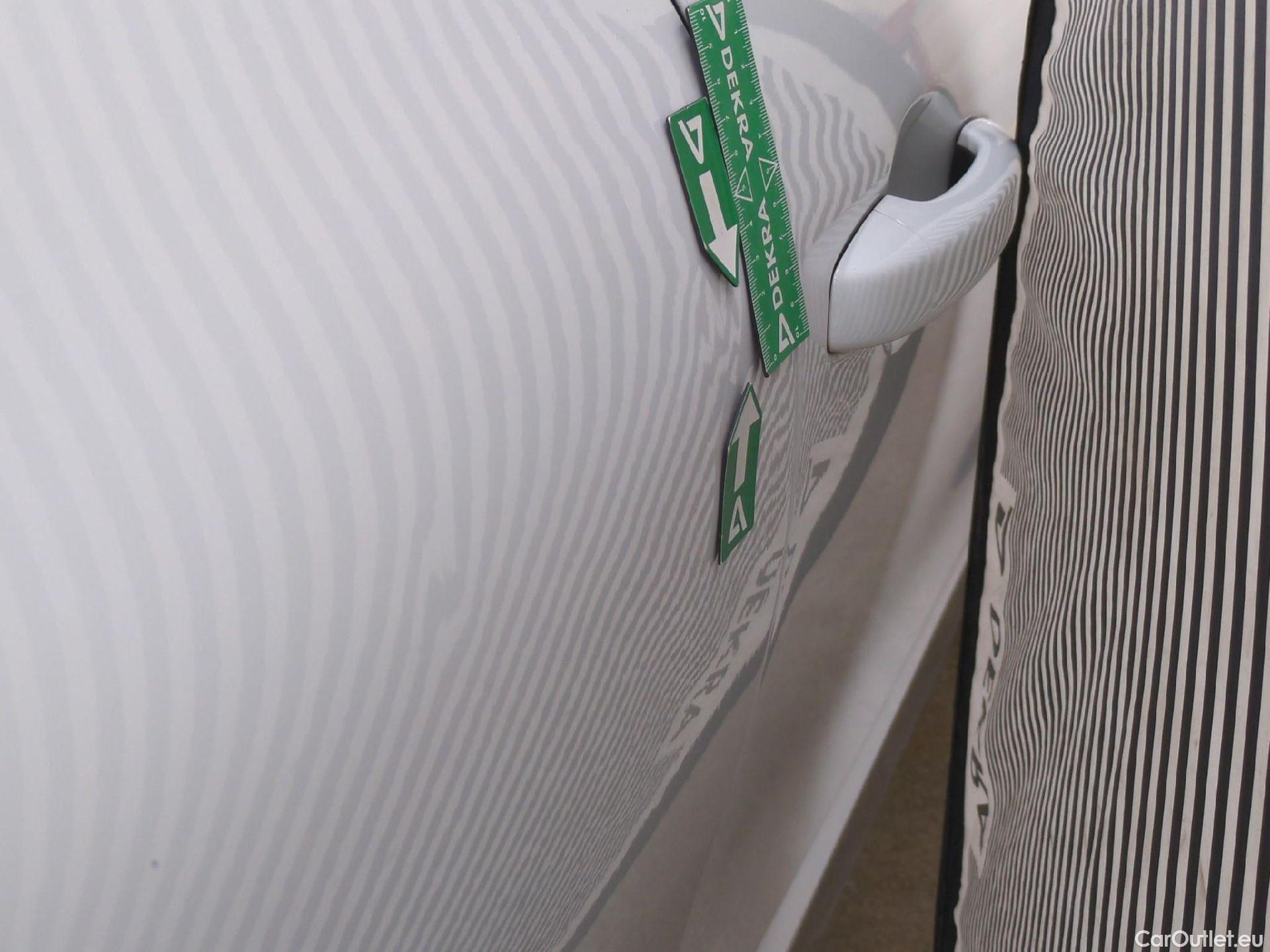  Renault  Clio  V Business 1.6 E-TECH Hybrid 140CV BVA6 E6d / TRANSFO VP VF #31