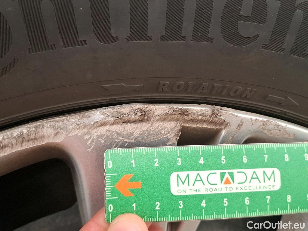  Peugeot  208  Affaire Premium 1.5 HDi 100CV BVM5 E6dT #30