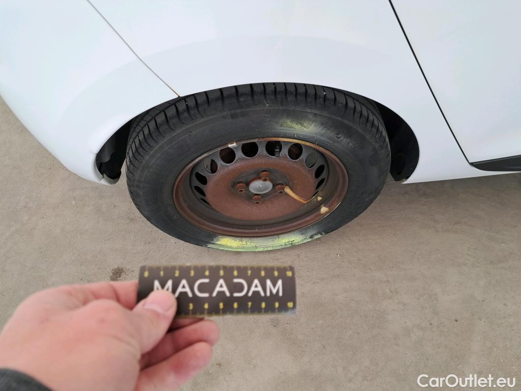  Renault  Clio  IV Générique 1.2 75CV BVM5 E6 / TRANSFO VP/VF #23