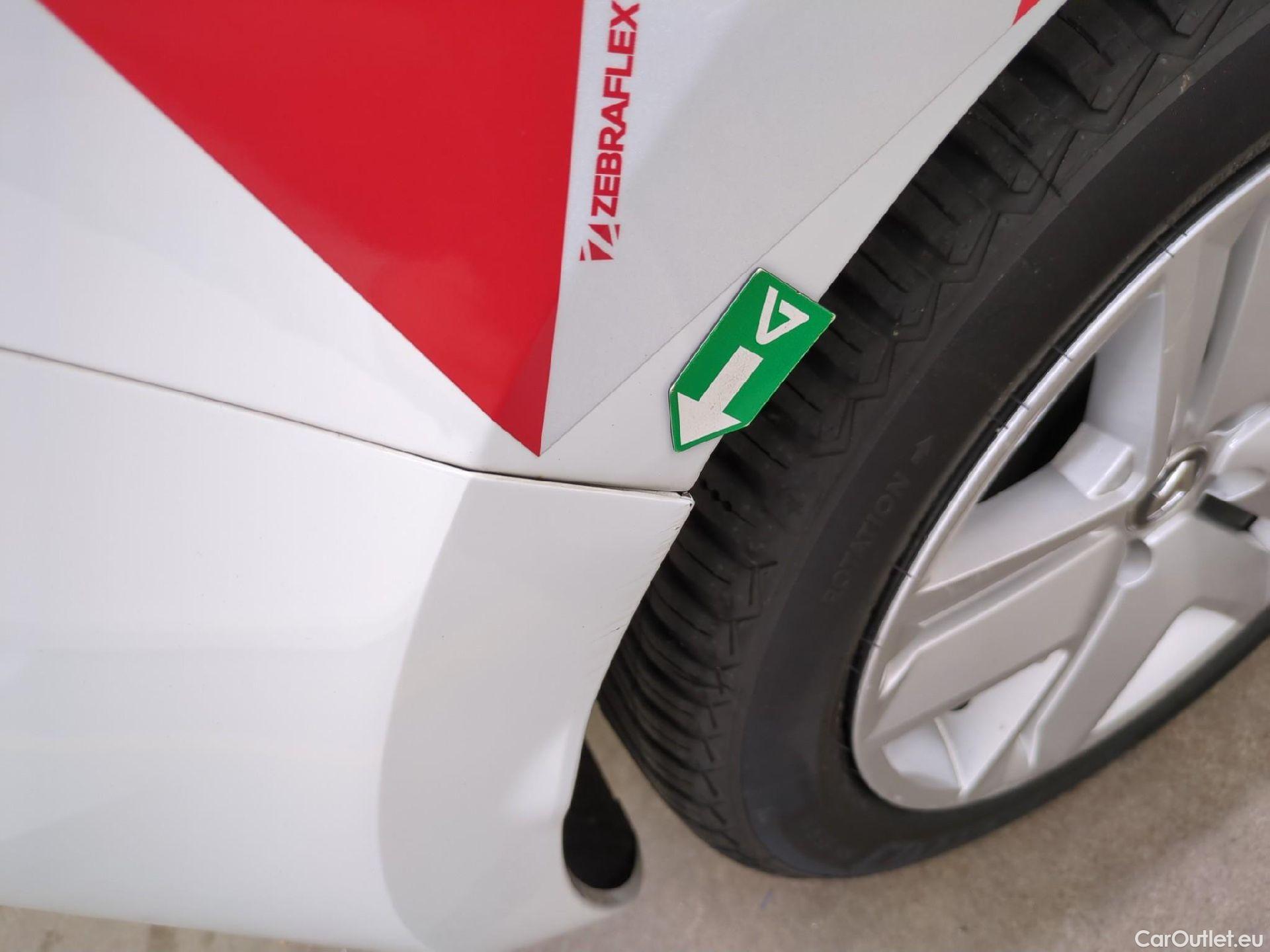  Renault  Clio  V Business 1.6 E-TECH Hybrid 140CV BVA6 E6d / TRANSFO VP VF #12