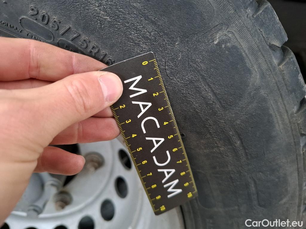  Mercedes  Sprinter MERCEDES-BENZ  / 2018 / 4P / Fourgon tôlé 516 CDI Emp 3665 3.5T #44