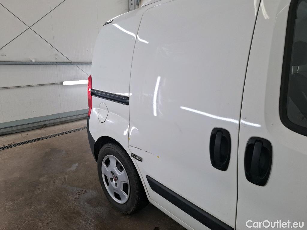  Fiat  Fiorino FIAT  / 2016 / 4P / Fourgonnette 1.3 Multijet 80 Pro Lounge #19