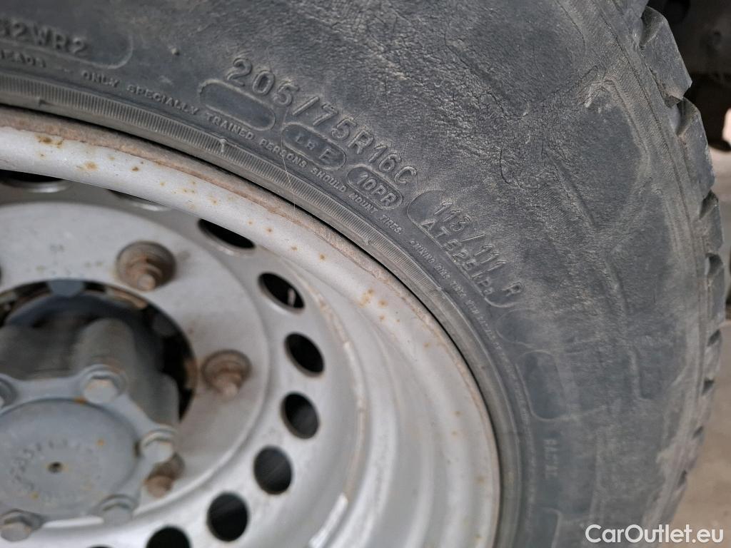  Mercedes  Sprinter MERCEDES-BENZ  / 2018 / 4P / Fourgon tôlé 516 CDI Emp 3665 3.5T #45