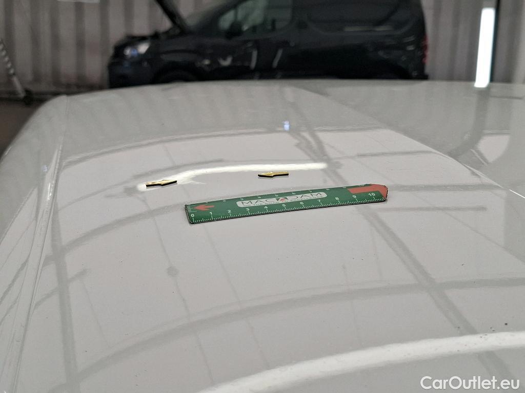  Peugeot  208  Affaire Premium 1.5 HDi 100CV BVM5 E6dT #3