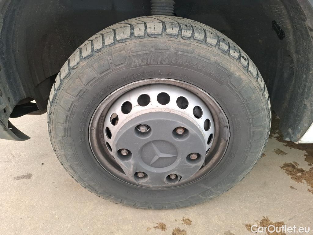  Mercedes  Sprinter MERCEDES-BENZ  / 2018 / 4P / Fourgon tôlé 516 CDI Emp 3665 3.5T #82