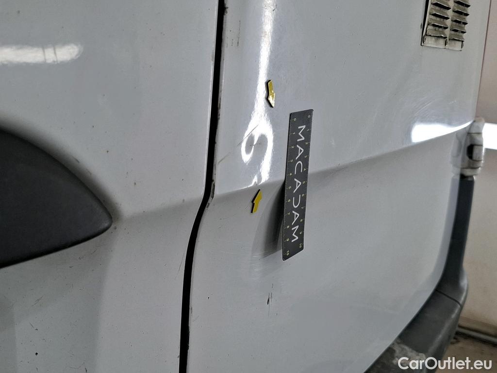  Mercedes  Sprinter MERCEDES-BENZ  / 2018 / 4P / Fourgon tôlé 516 CDI Emp 3665 3.5T #61