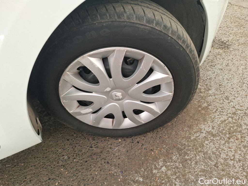  Renault  Clio  IV Air MediaNav 1.5 dCi 90CV BVM5 E6 #39